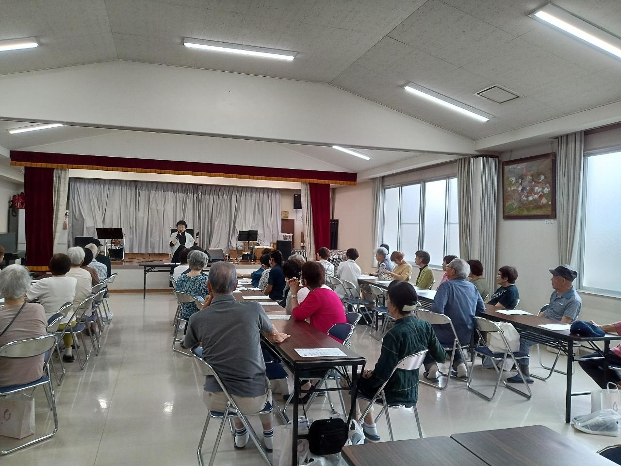活動報告│名古屋市内の高齢者の会合でバイオリン演奏とミニ講演をさせていただきました